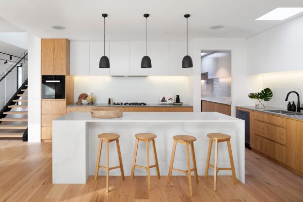 kitchen-design-idea-2022 contemporary-minimal-kitchen-open-shelving