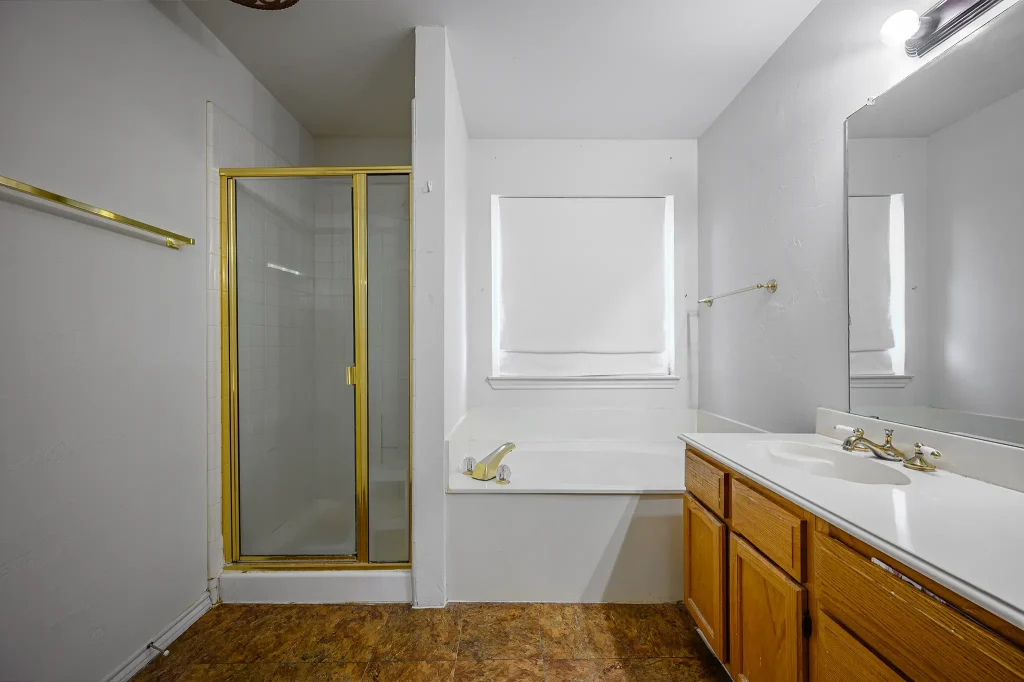 Before Master Bathroom Remodel 2